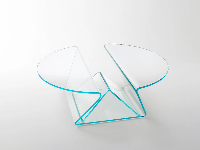 PLISSE’ - Low round crystal coffee table _ Glas Italia